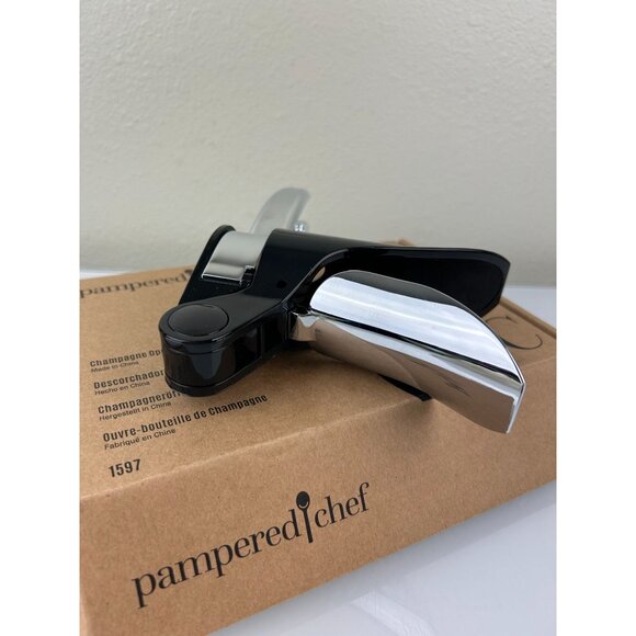 Pampered Chef Champagne Opener Kitchen Bar Tool 1597 Black Silver Tone Orig. Box - Picture 7 of 11